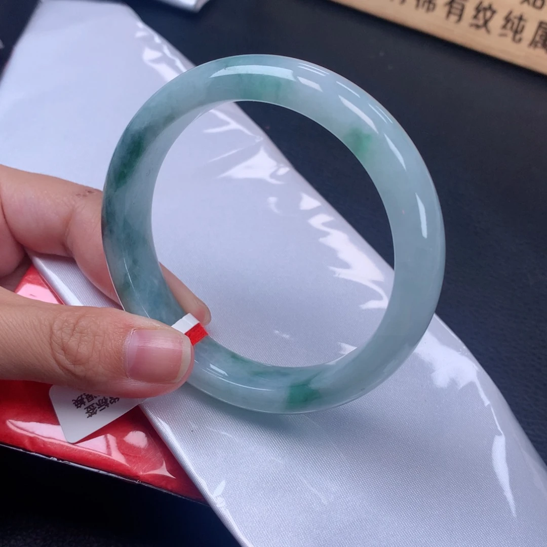 未镶嵌手镯翡翠57圈口
