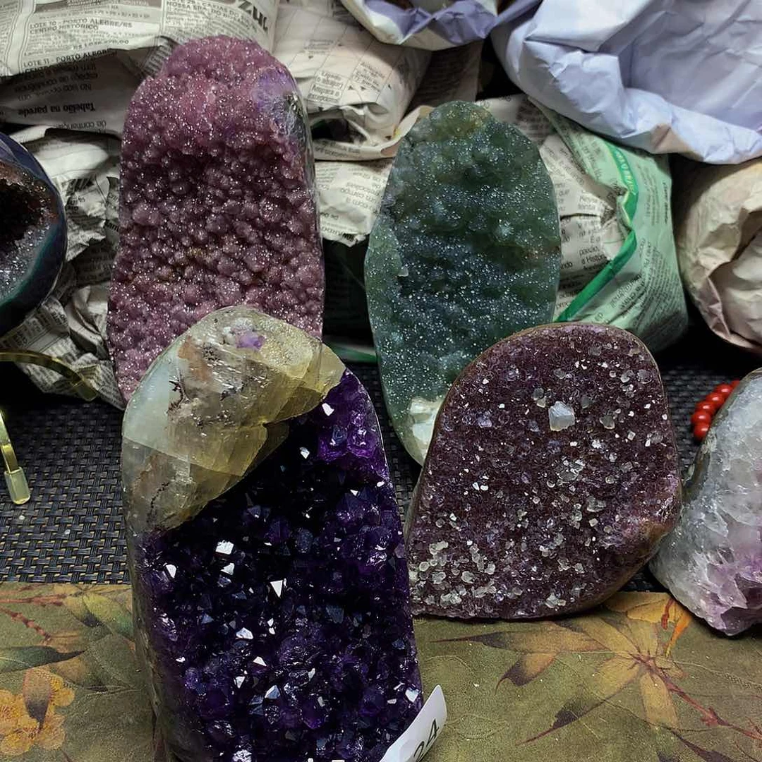 紫晶大型摆件（非配饰）未镶嵌