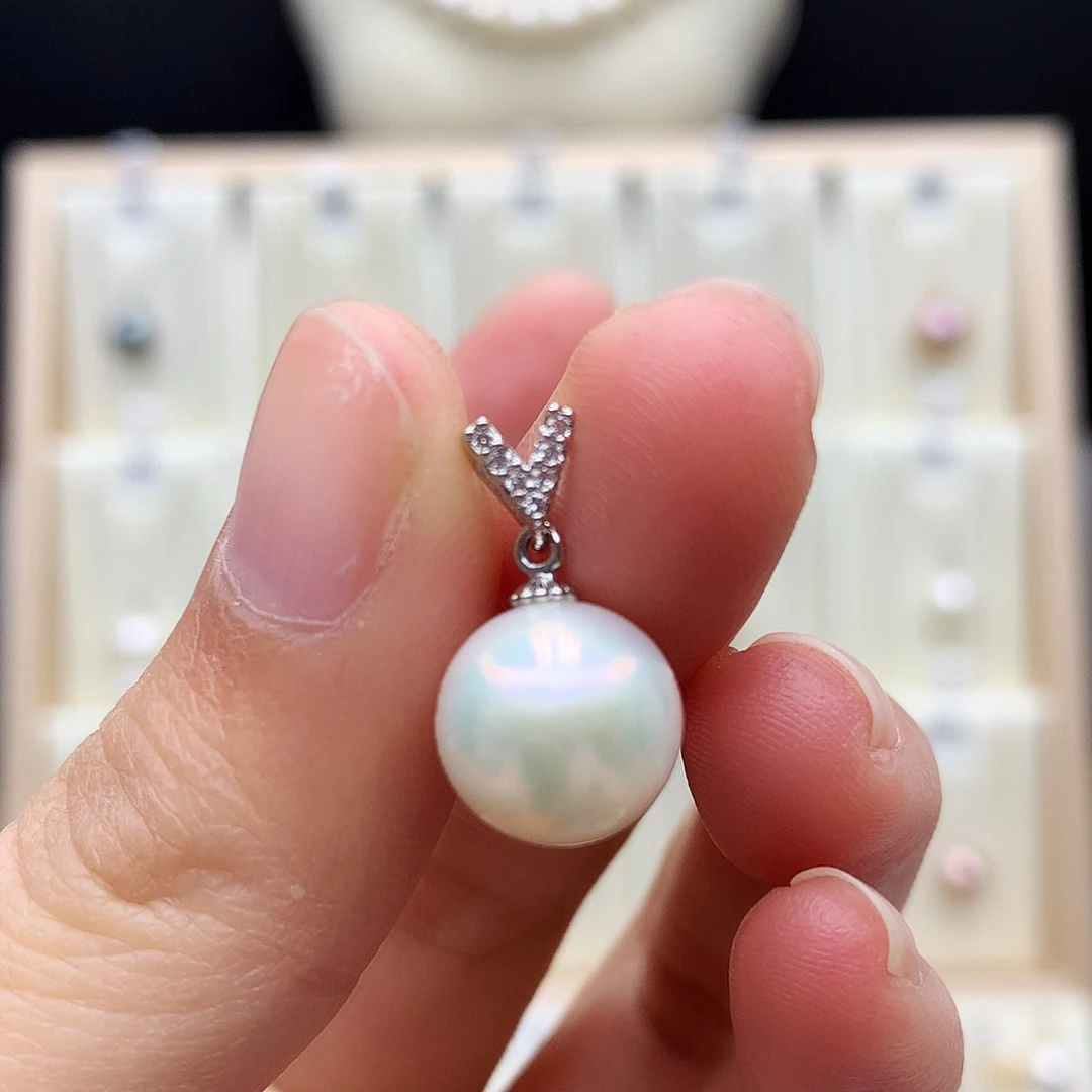 淡水珍珠颈饰合金