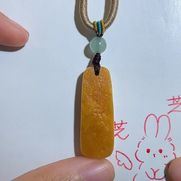 未镶嵌琥珀珠宝奇石