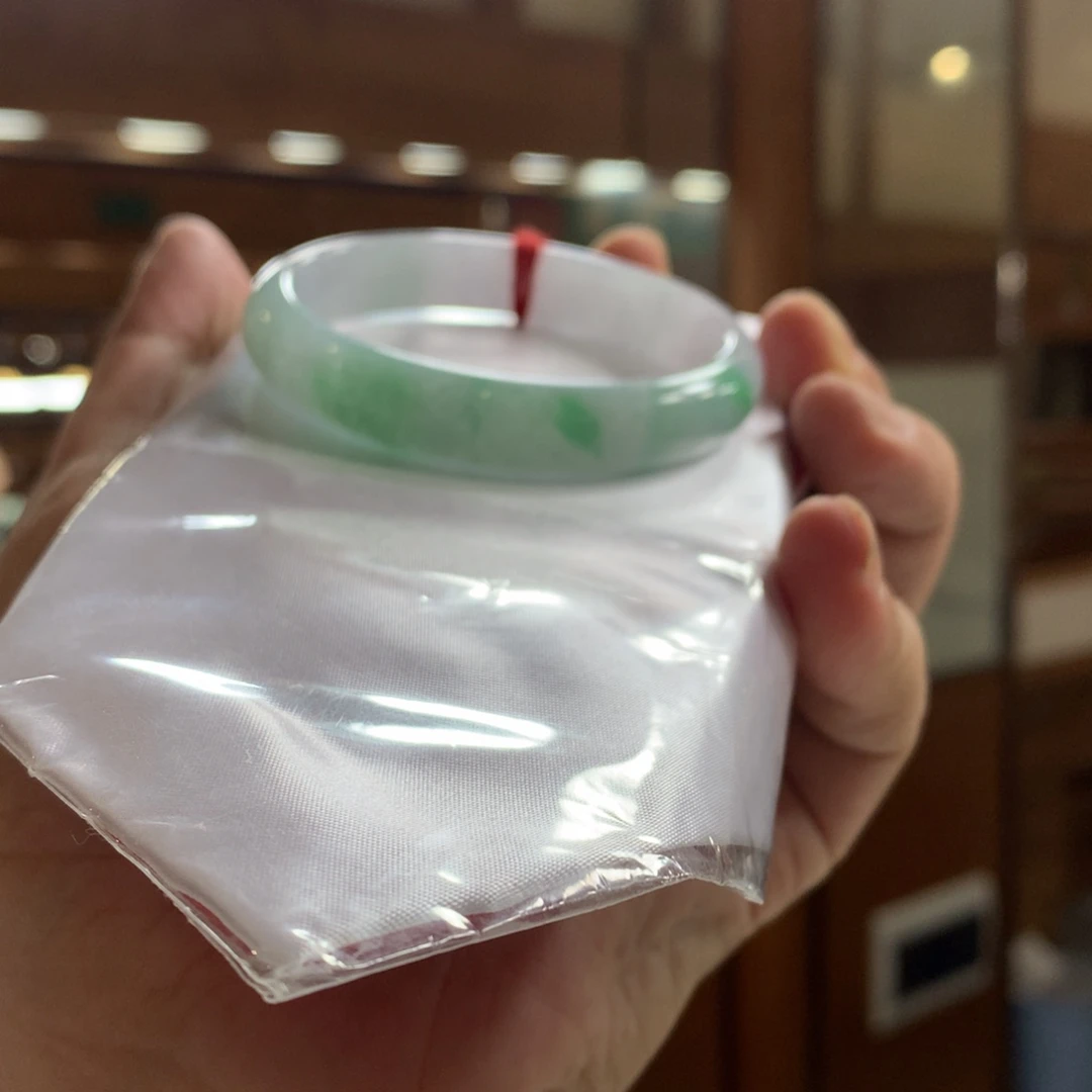 翡翠未镶嵌手镯贵妃55