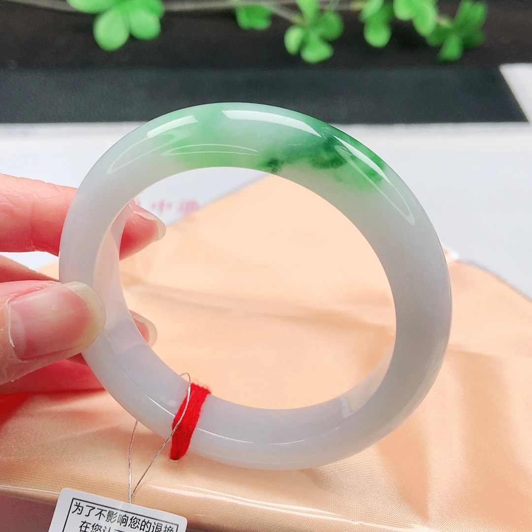翡翠未镶嵌手镯53圈