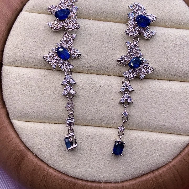 银S925镶嵌耳饰蓝宝石