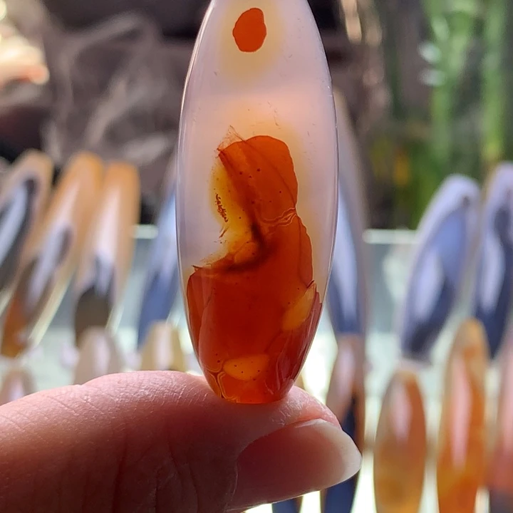 未镶嵌颈饰玛瑙/玉髓18