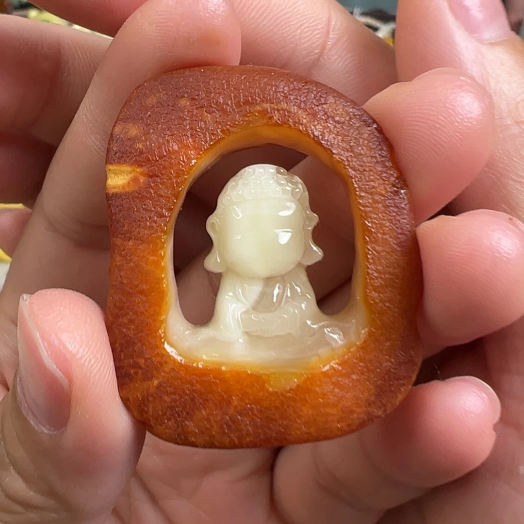 裸石蜜蜡未镶嵌蜜蜡