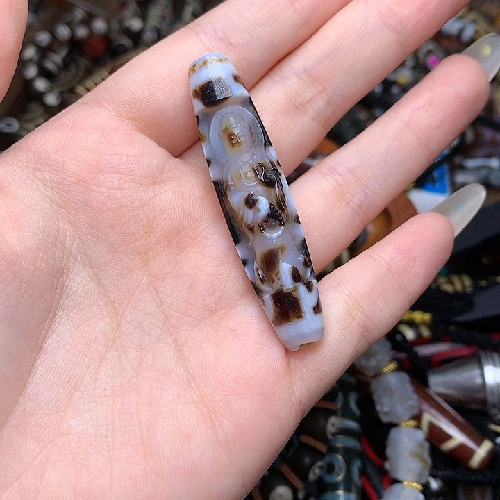 玛瑙/玉髓发一条未镶嵌