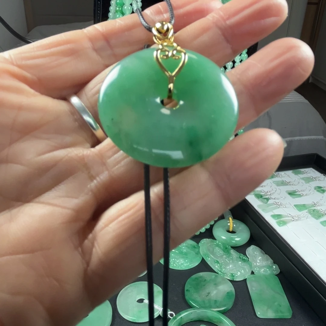 石英质玉吊坠(不含链)合金丽*