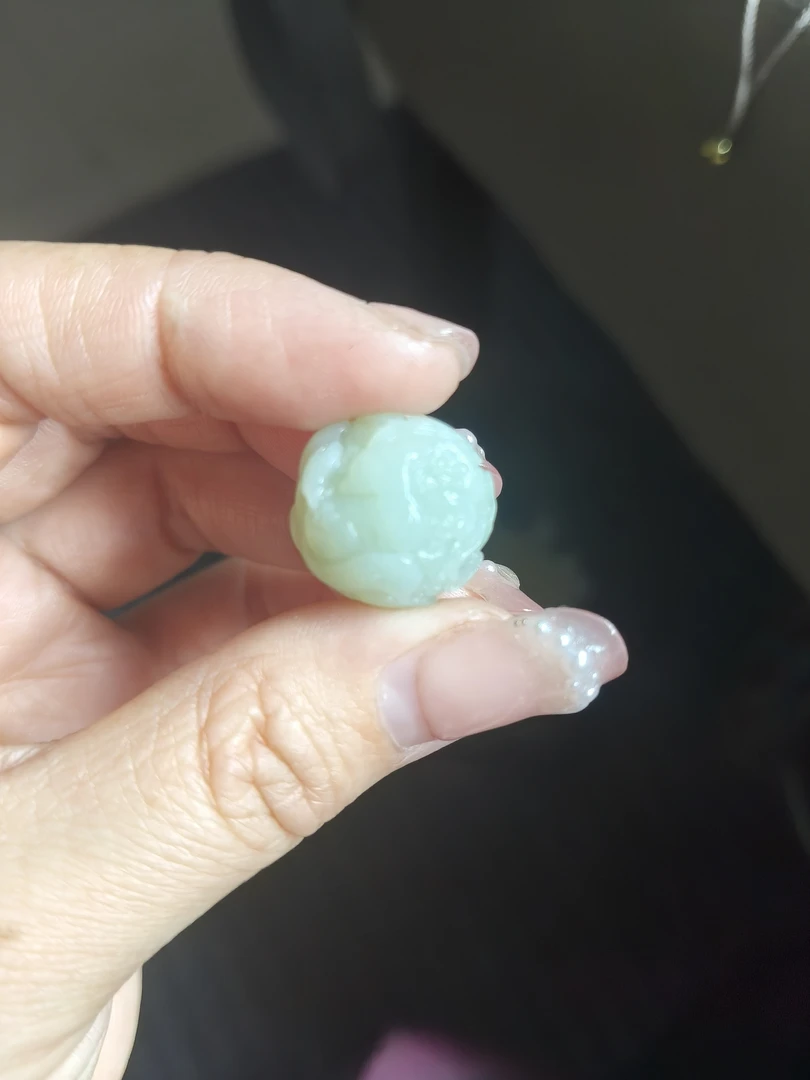 天然和田玉新疆且末青白狐狸珠子挂坠颈饰