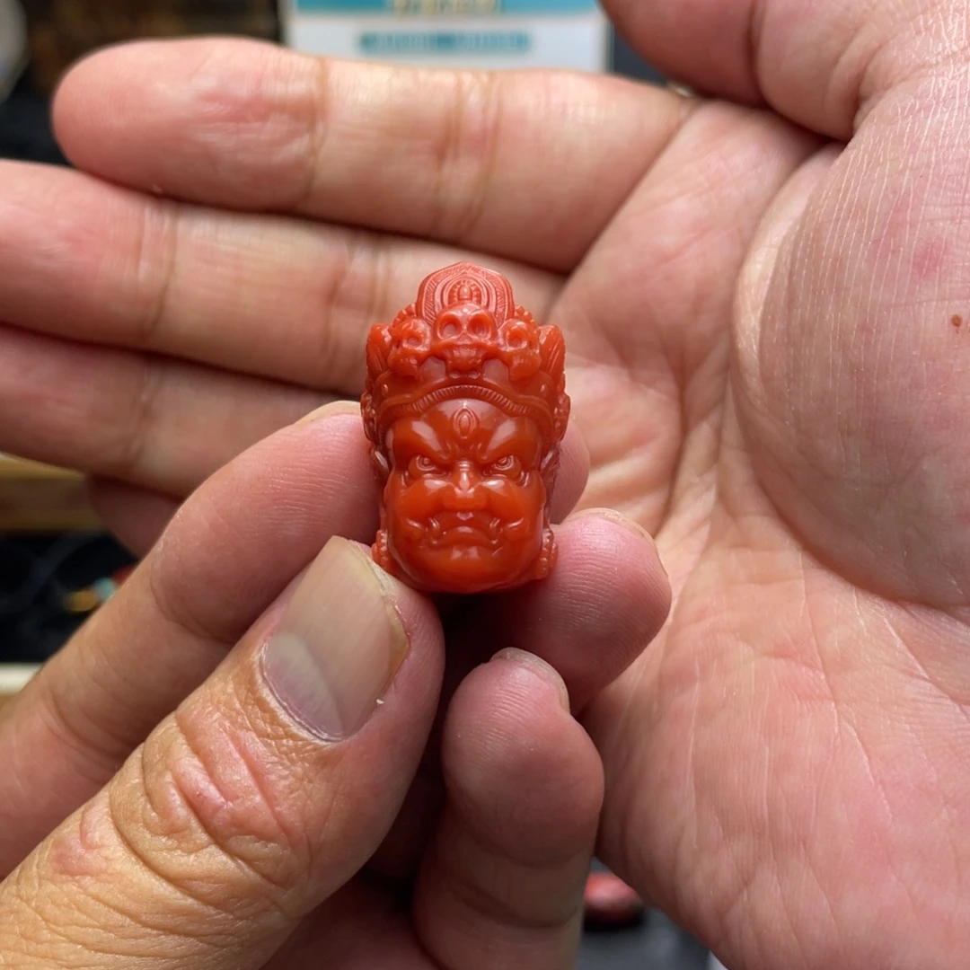 ****紫南红玛瑙未镶嵌颈饰