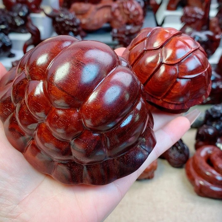 檀香紫檀（小叶紫檀）西****首