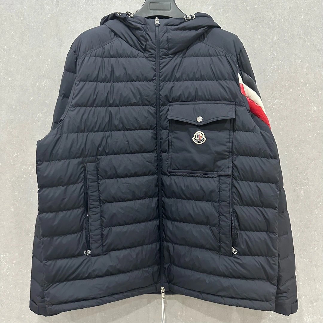 99新 MONCLER berard系列深蓝色刺绣logo标羽绒服6码/005033