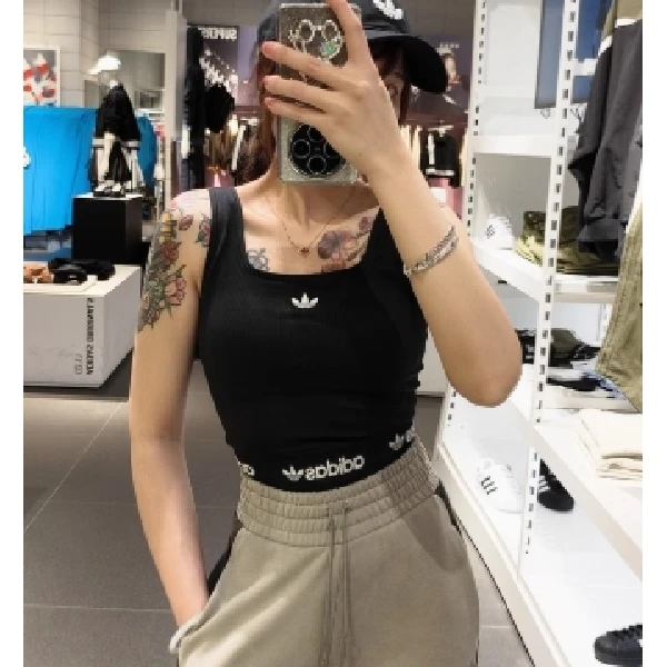 adidas/阿迪达斯 女子 带胸垫贴身条纹无袖运动背心 KB6420