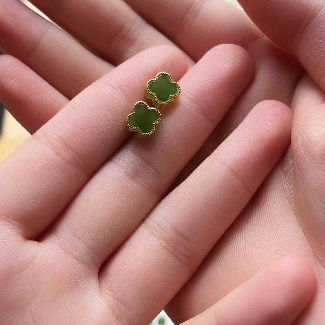 银S925镶嵌和田玉耳饰