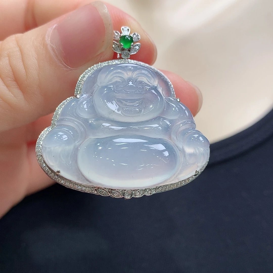 翡翠18K金镶嵌颈饰佛公