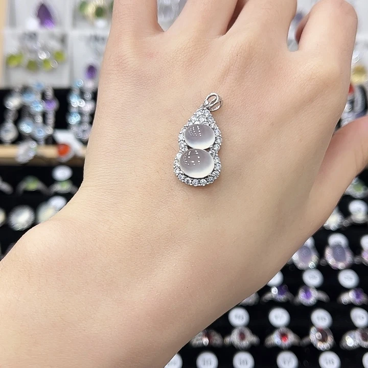 岫玉银S925镶嵌吊坠(赠链)