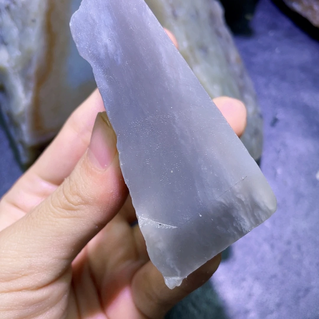 和田玉未镶嵌珠宝半成品