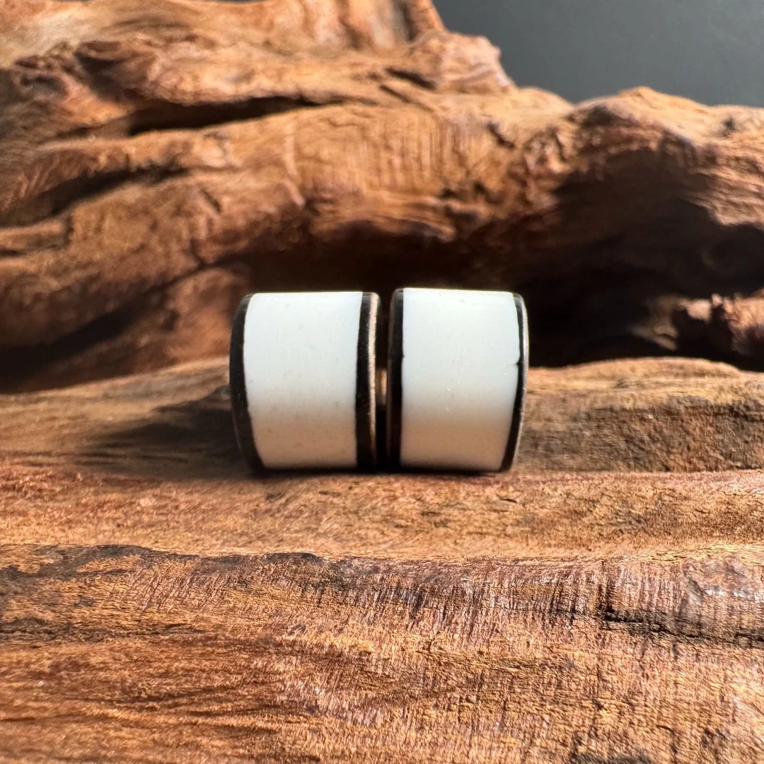 玛瑙无镶嵌西亚玛瑙剁珠 一对 11mm*14mm 多样性发货