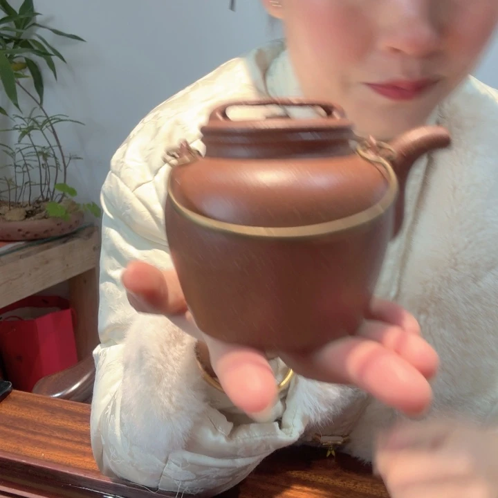 茶壶紫砂红降寿星