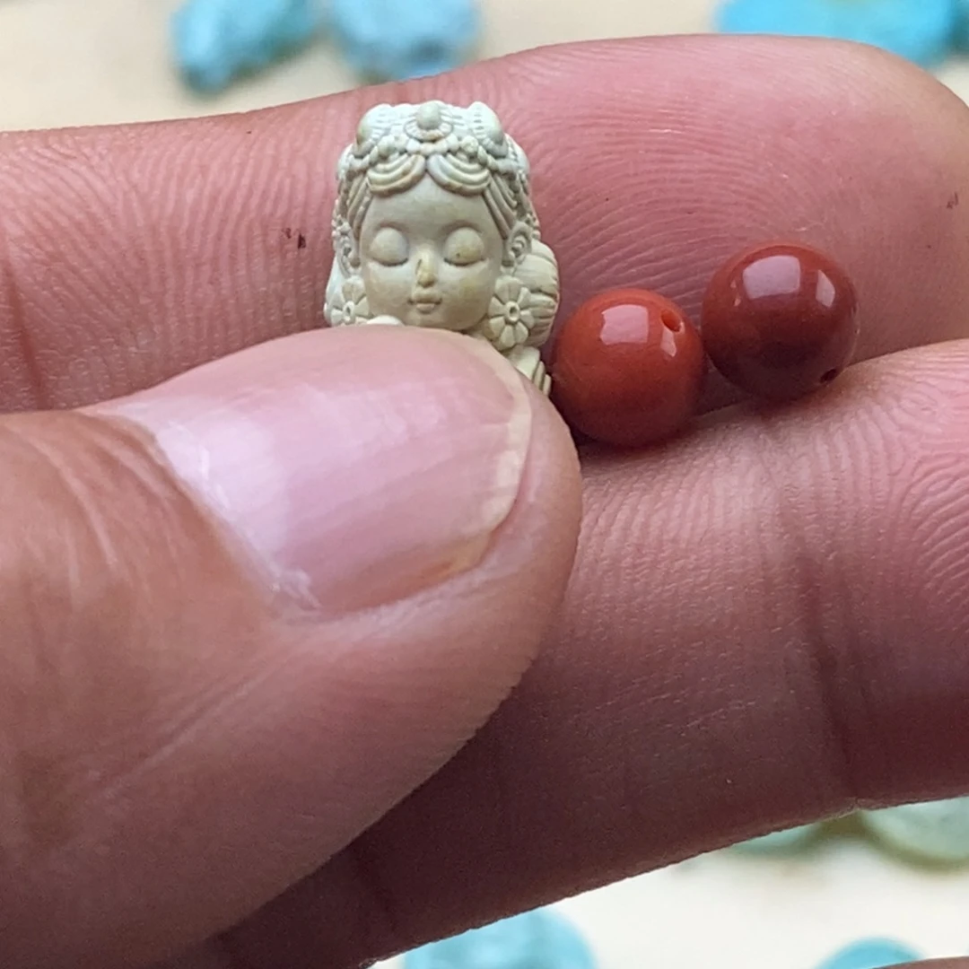 文***阁未镶嵌南红玛瑙珠宝半成品
