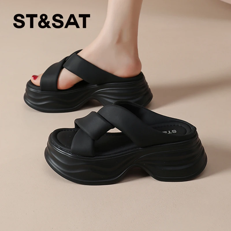 星期六黑色增高凉拖鞋女2025新款夏季外穿高级感松糕鞋防滑沙滩鞋