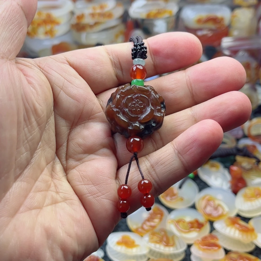 玛瑙/玉髓颈饰未镶嵌