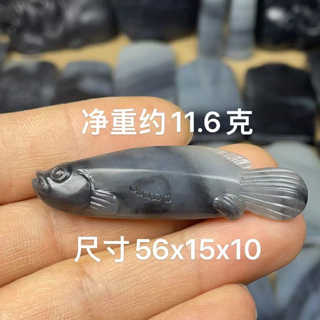 天然和田玉籽 料青花手工雕刻小鱼 年年有余吊坠挂件