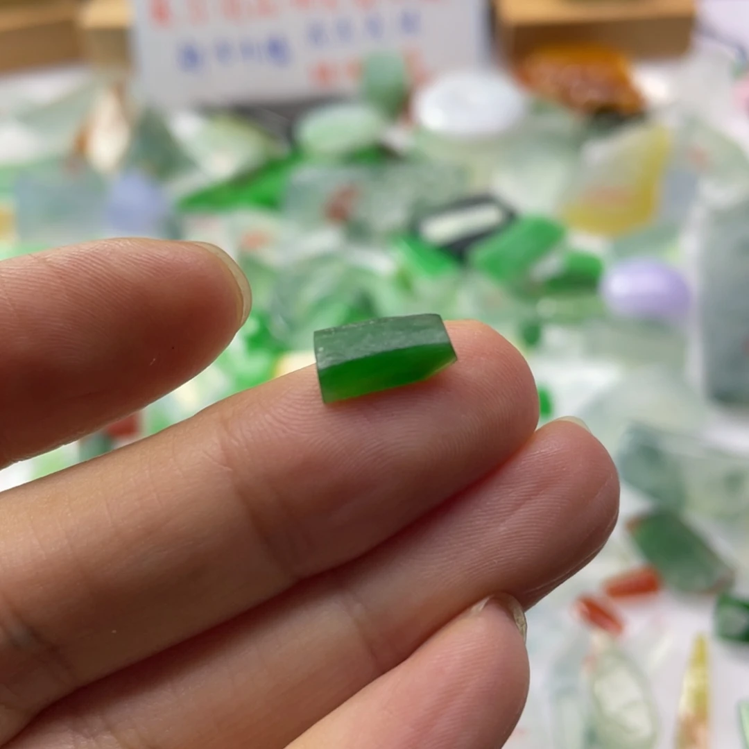 定制翡翠未镶嵌天然缅甸翡翠