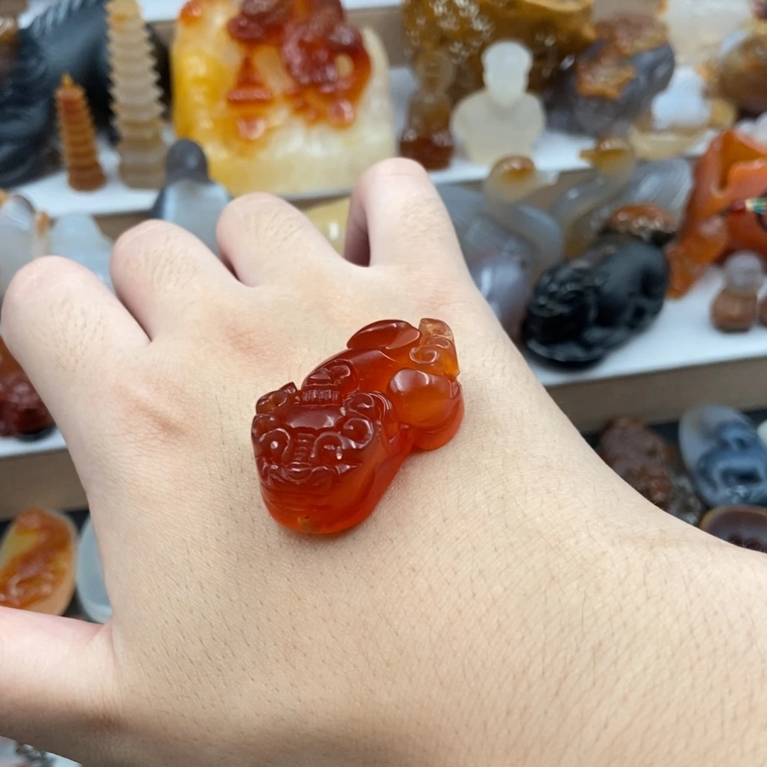 未镶嵌颈饰玛瑙/玉髓