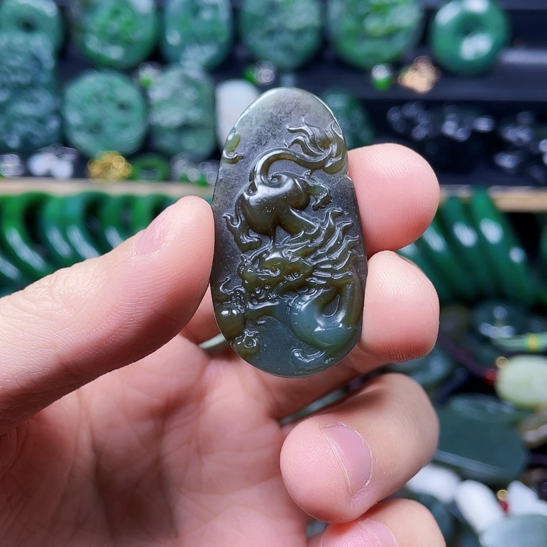 和田玉未镶嵌珠宝半成品