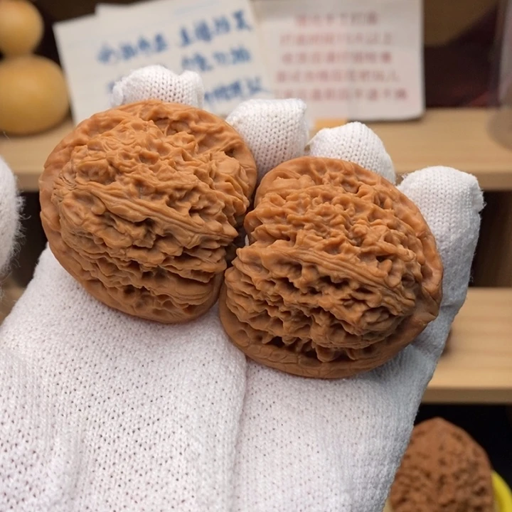 吊坠文玩核桃三角团子毕业424040尺2130