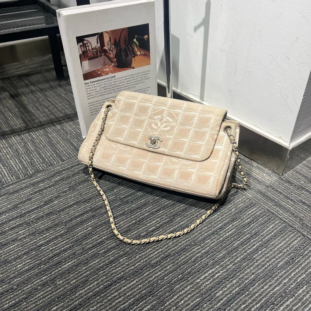 95新 Chanel/香奈儿 95新Chanel单肩腋下