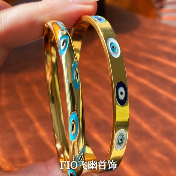 钛钢珐琅手镯 恶魔之眼钛钢镀金手镯 蓝色珐琅工艺 高级金色镯子
