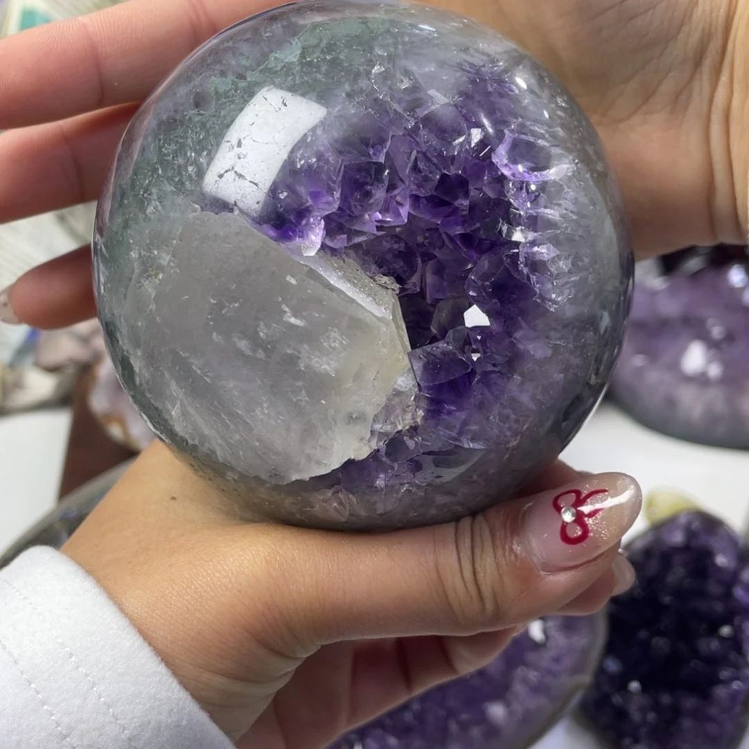 紫晶大型摆件（非配饰）未镶嵌三****y