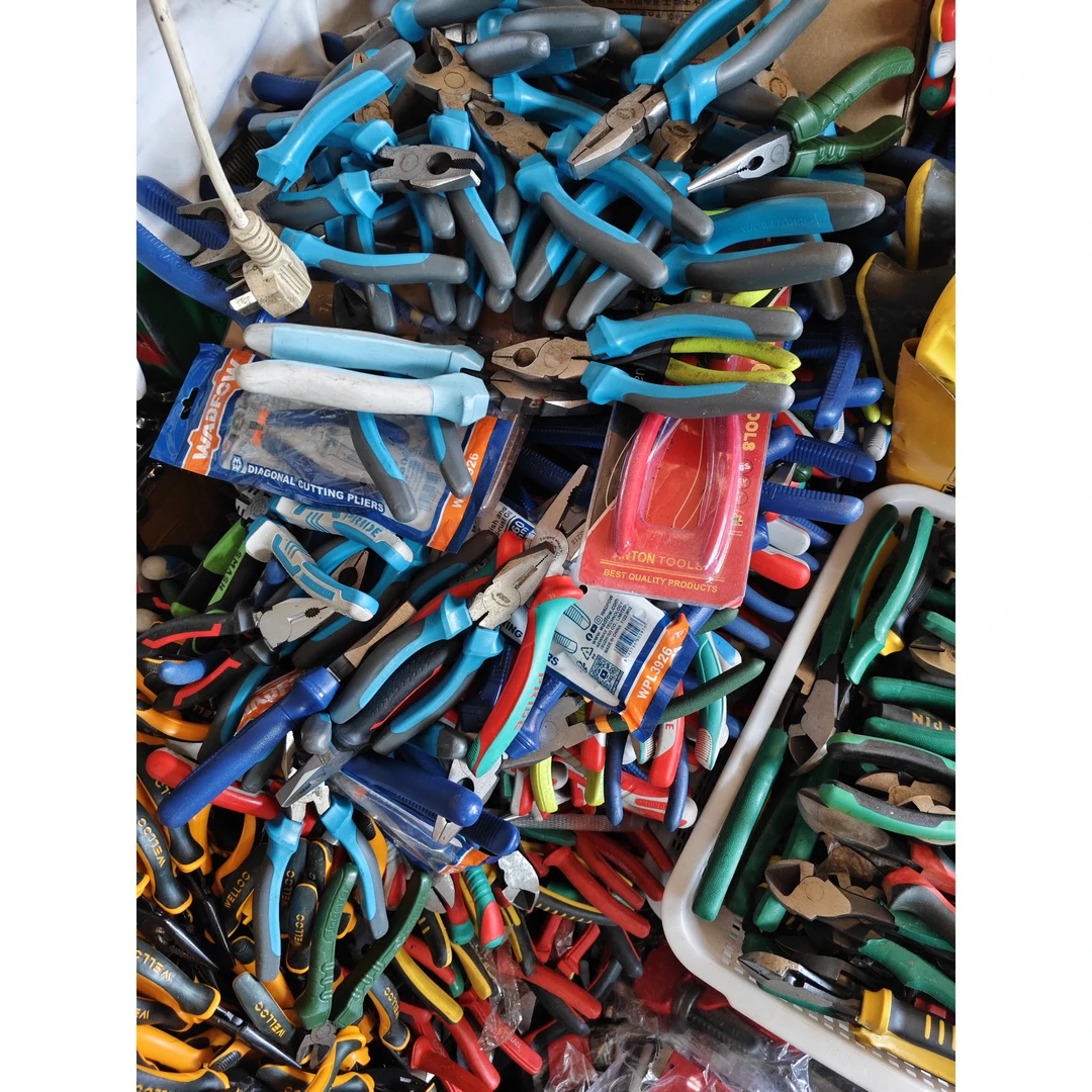 1107号居家日用五金工具手动工具其款式五金工具杂款以直播间为准