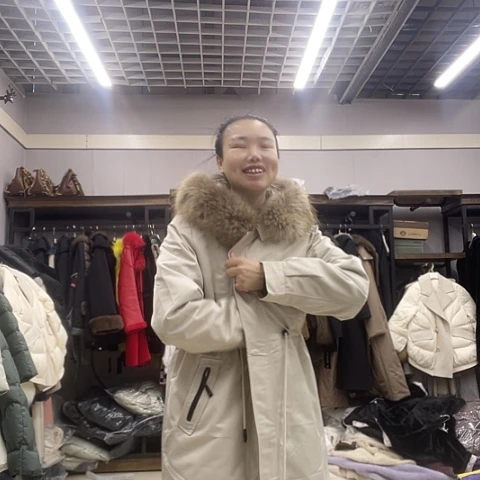 好看好看一点衣服好看