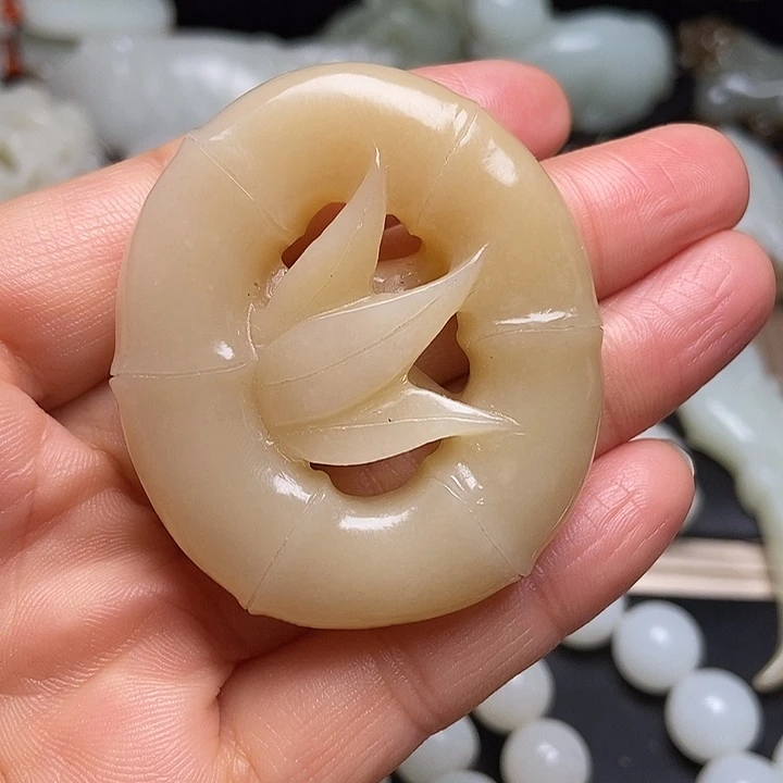 吊坠(不含链)未镶嵌和田玉