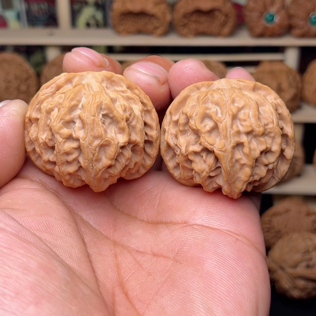 文玩核桃把件文玩核桃把件43尺苹果园