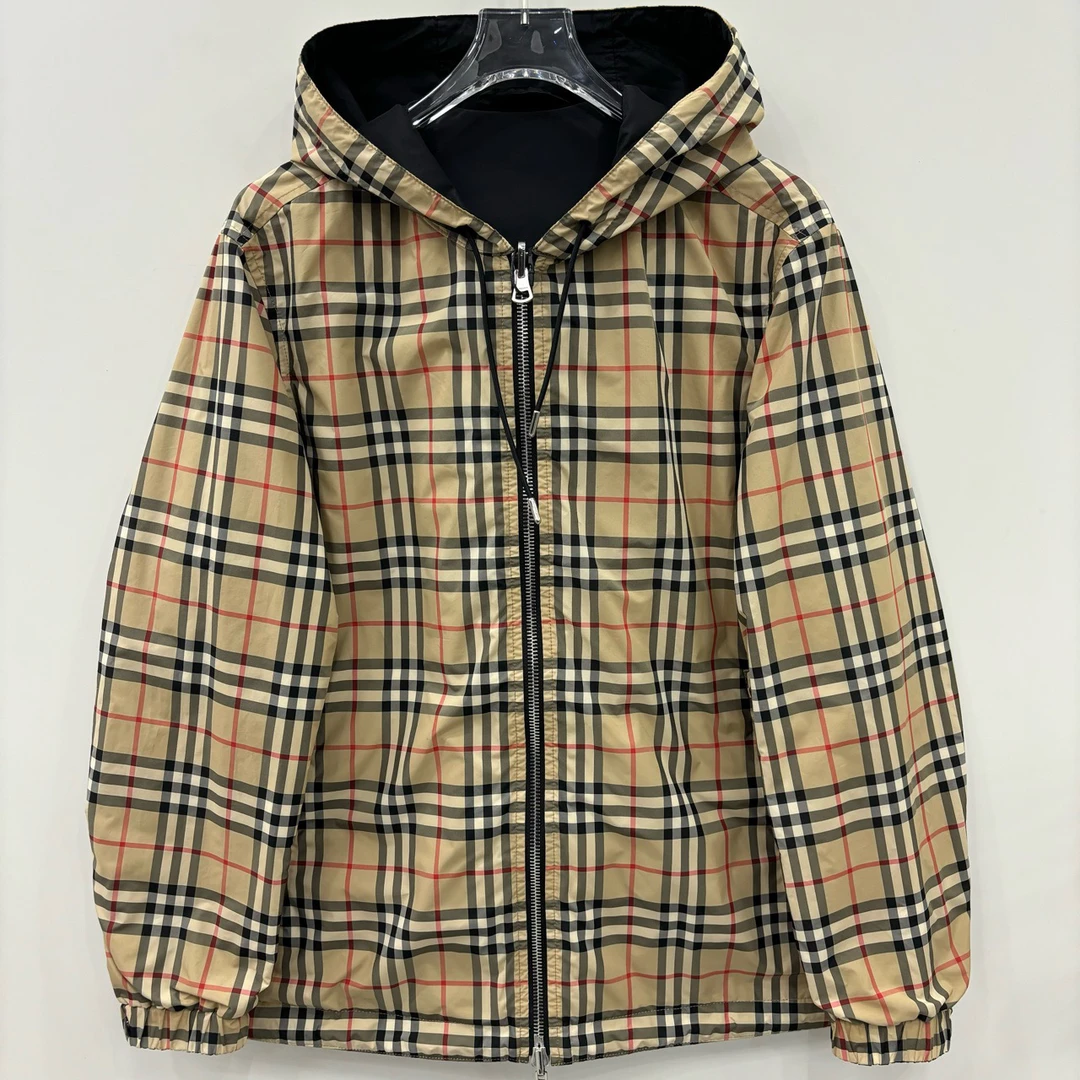 Burberry 博柏利/经典双面穿格纹拉链连帽夹克/S码/99新/编号6834