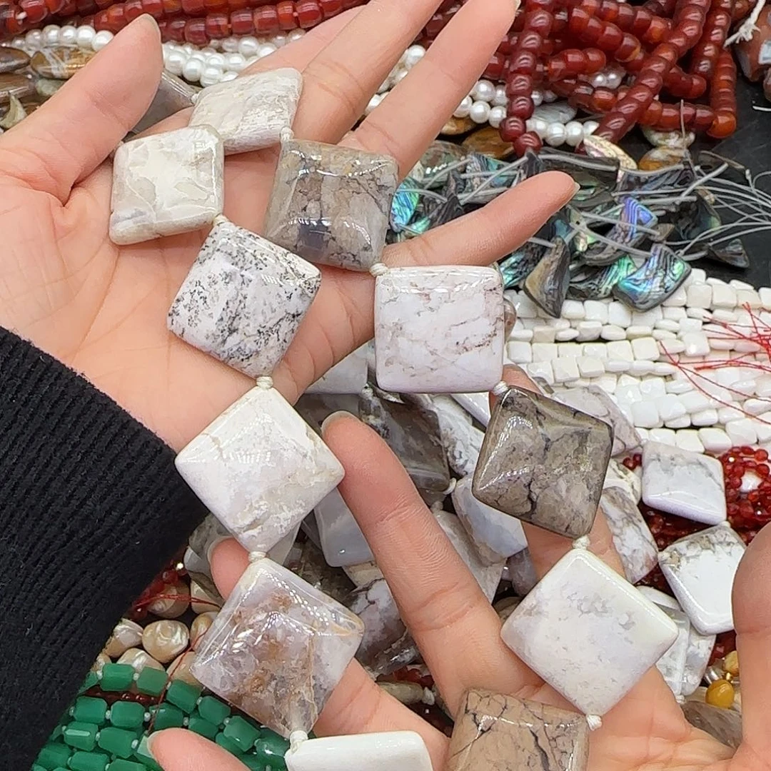 玛瑙/玉髓合金珠宝半成品海洋玛瑙项链一条