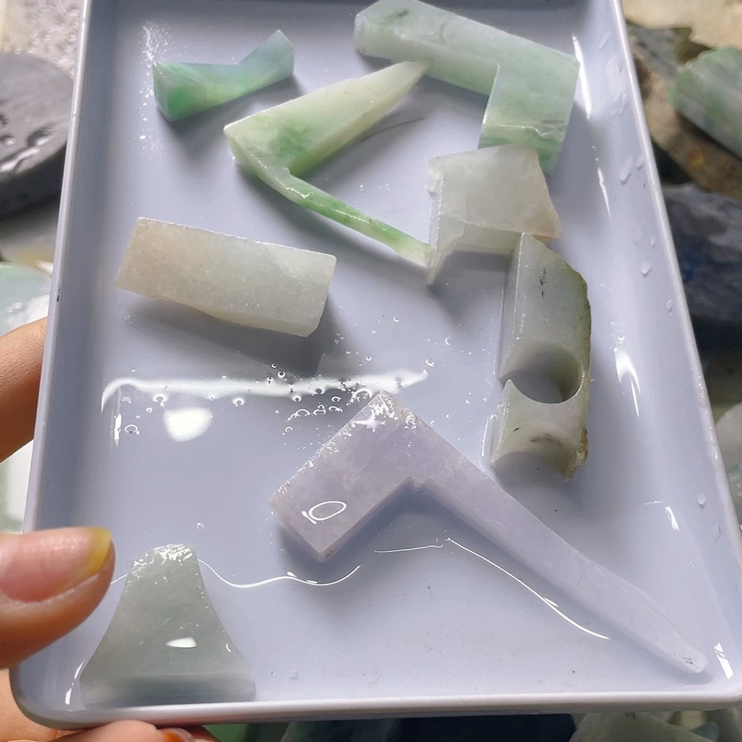 未镶嵌挂件翡翠17