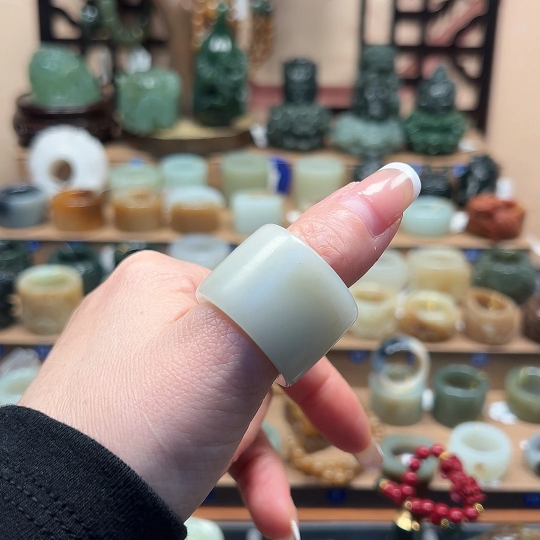 蛇纹石玉未镶嵌戒指21.3内径27号