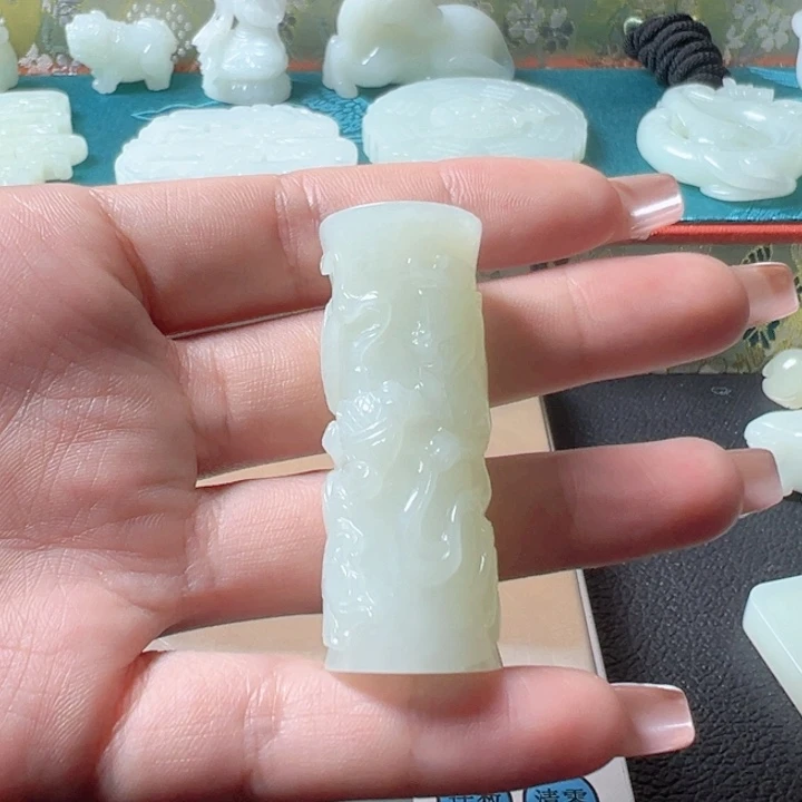 和田玉未镶嵌挂件1