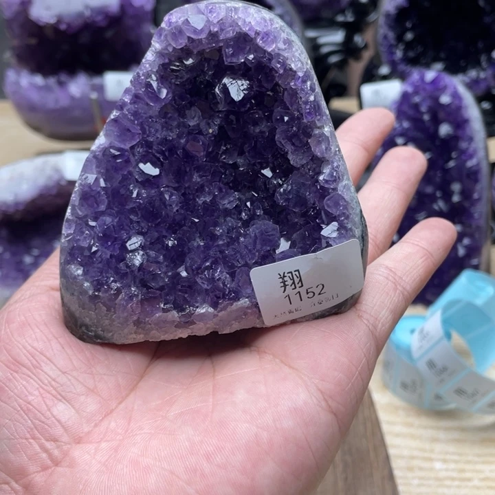 未镶嵌紫晶大型摆件（非配饰）