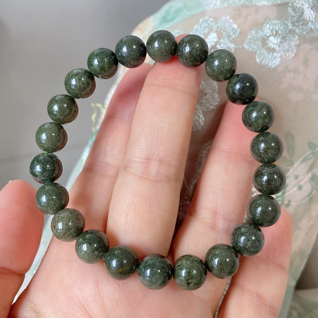 天然绿幽灵聚满盆手链9mm多样化发其一条