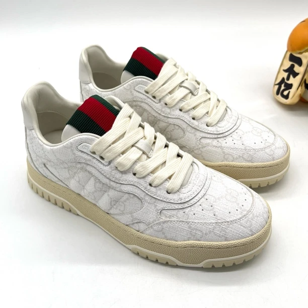 未使用 GUCCI/古驰 白色Re-Web 全新经典老花百搭厚底板鞋 多尺码