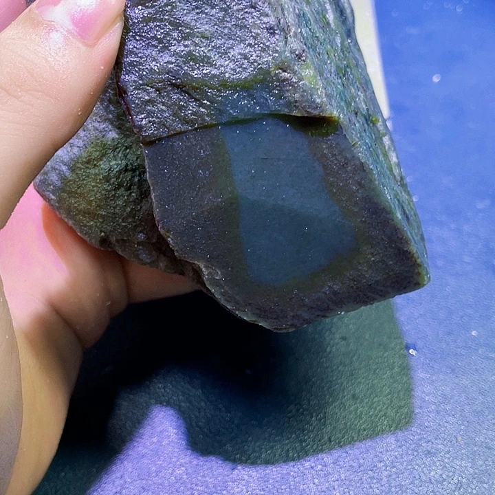 未镶嵌和田玉（糖玉）珠宝半成品