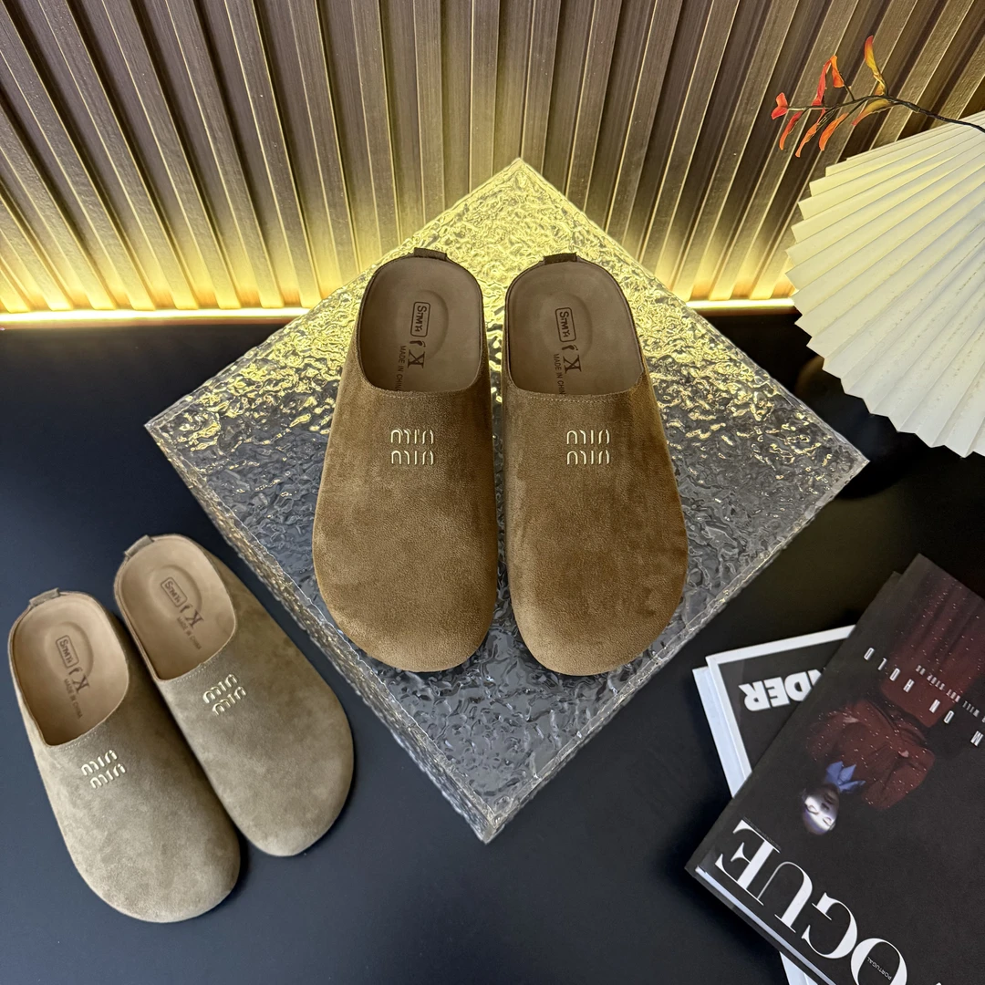 2025年春季新款时尚简约风字母厚底洋气爆款增高软底圆头半包拖鞋