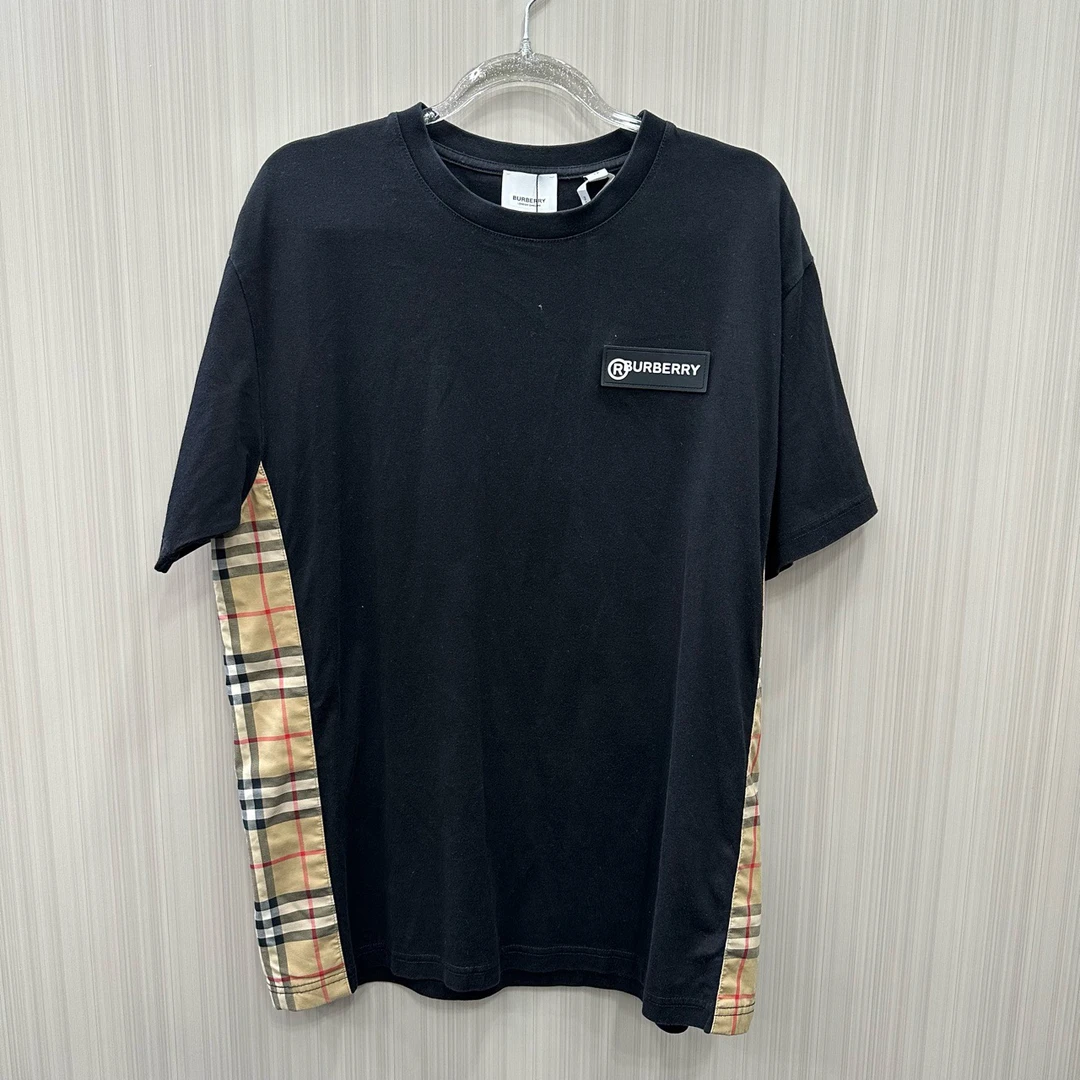 99新 BURBERRY/博柏利 黑色拼接短袖 尺码：xs 10094