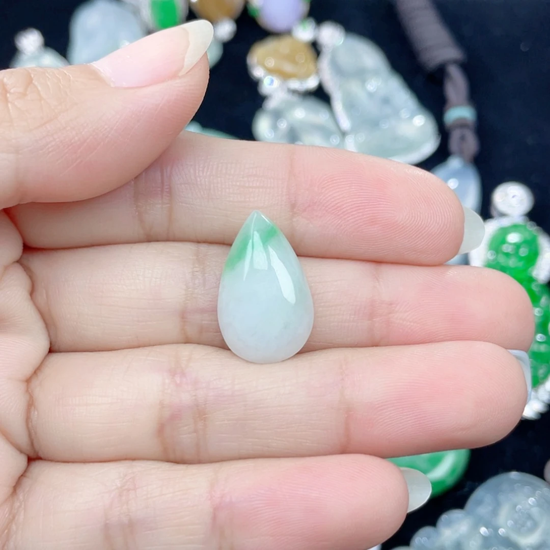 【闪购商品】翡翠颈饰未镶嵌17号 白底青