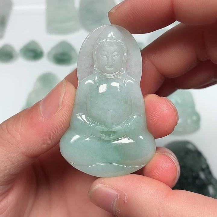 定制翡翠未镶嵌素衣观音